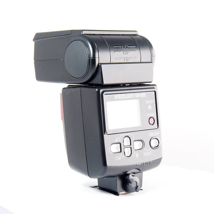 ニコン SB-600 スピードライト