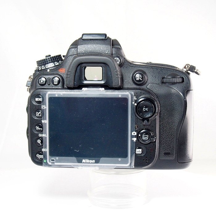 ニコン D610