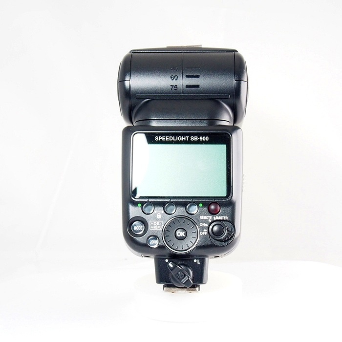 ニコン SB-900 スピードライト