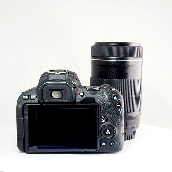 キヤノン EOS KISS X9 ダブルズームキツト ブラツク