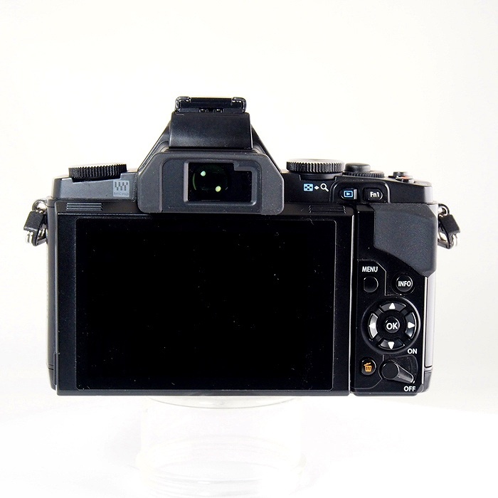 オリンパス OM-D E-M5 ボデイ ブラツク