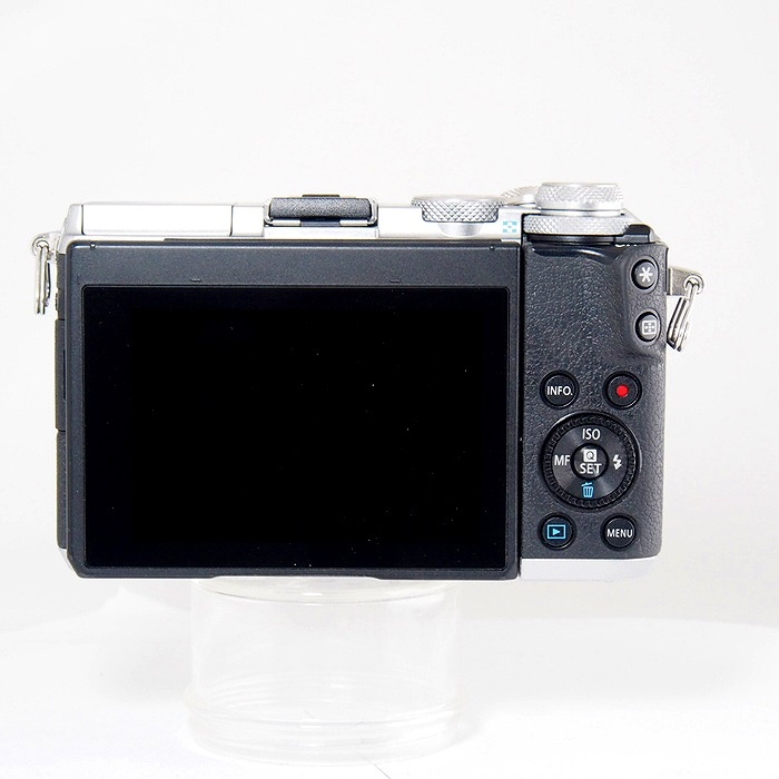 キヤノン EOS M6 シルバー