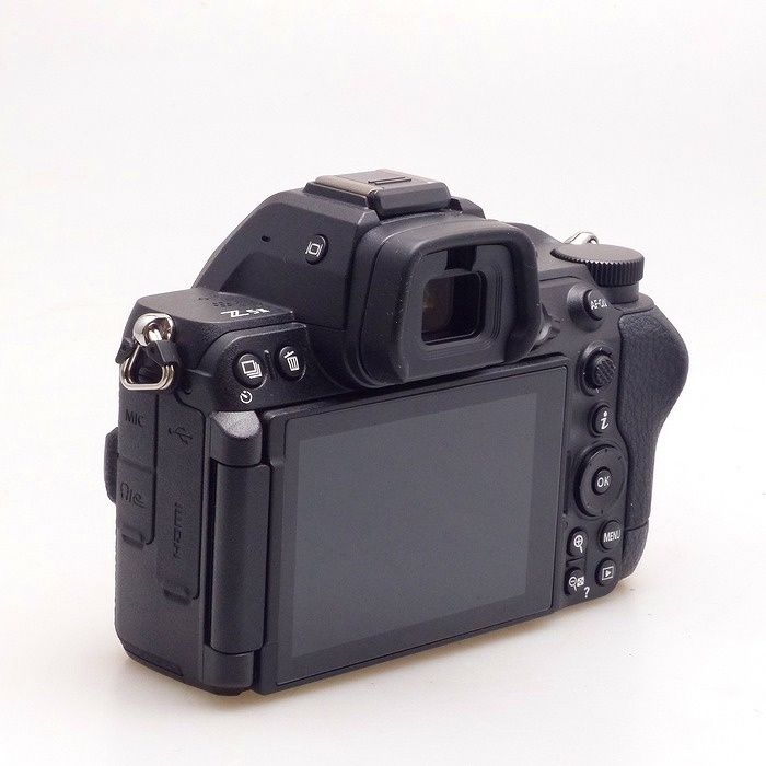 ニコン Z5II ボディ