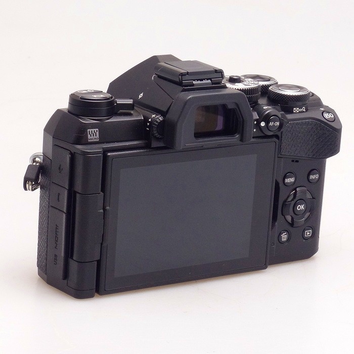 OM SYSTEM OM-5 MARKII ボデイ ブラツク