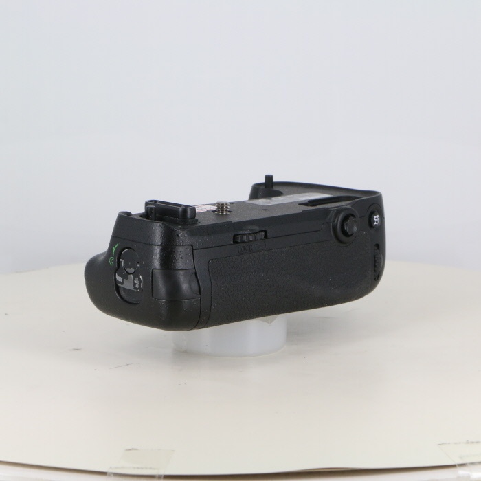 ニコン MB-D16 バッテリーパック