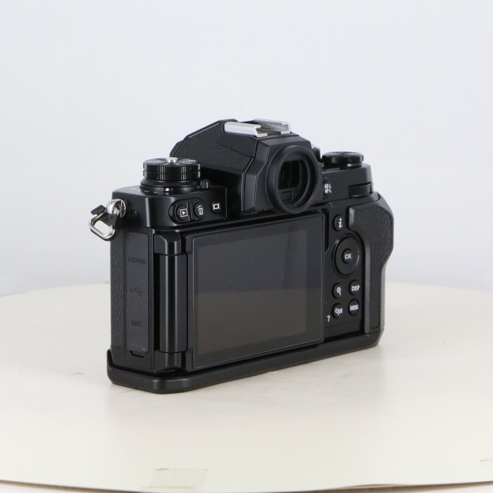 ニコン Zfc ボディ ブラック +Z fc-GR1(グリップ)