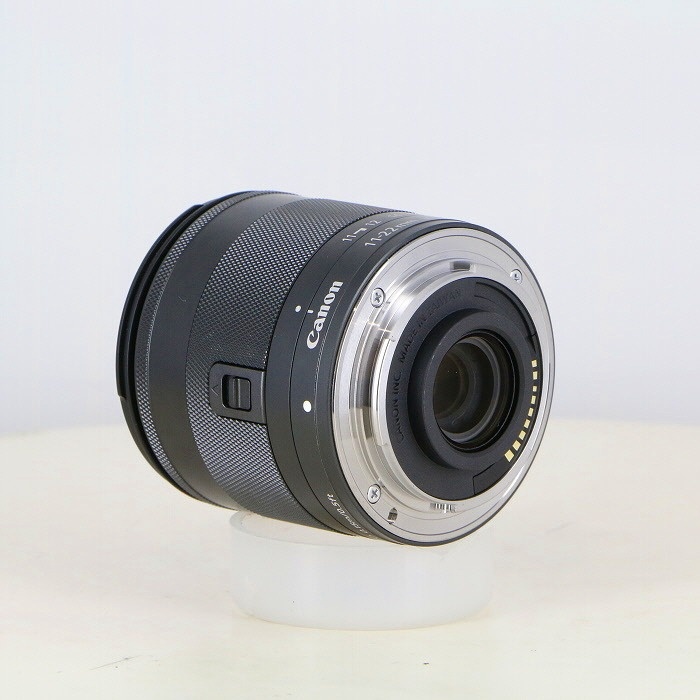 キヤノン EF-M11-22/4-5.6 IS STM