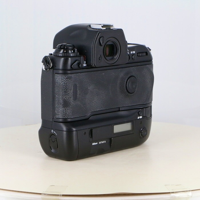 ニコン F5