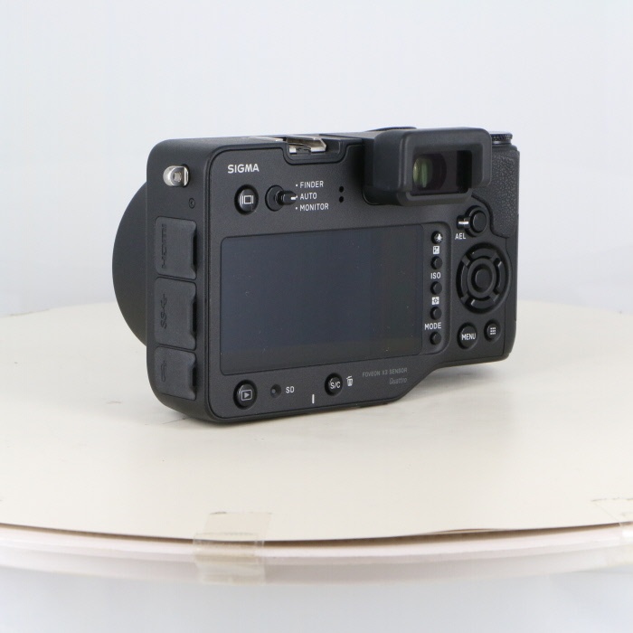 シグマ SD QUATTRO