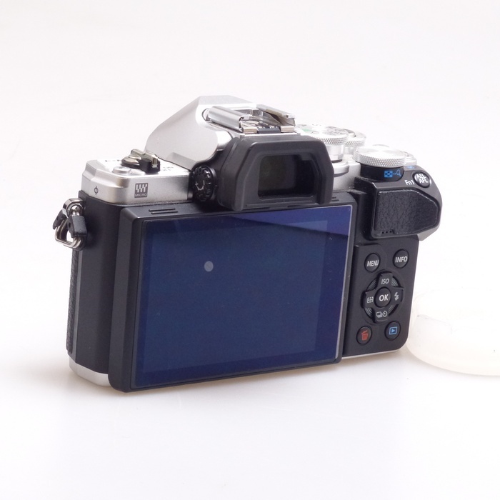 オリンパス OM-D E-M10 MARKIII ボディ シルバー