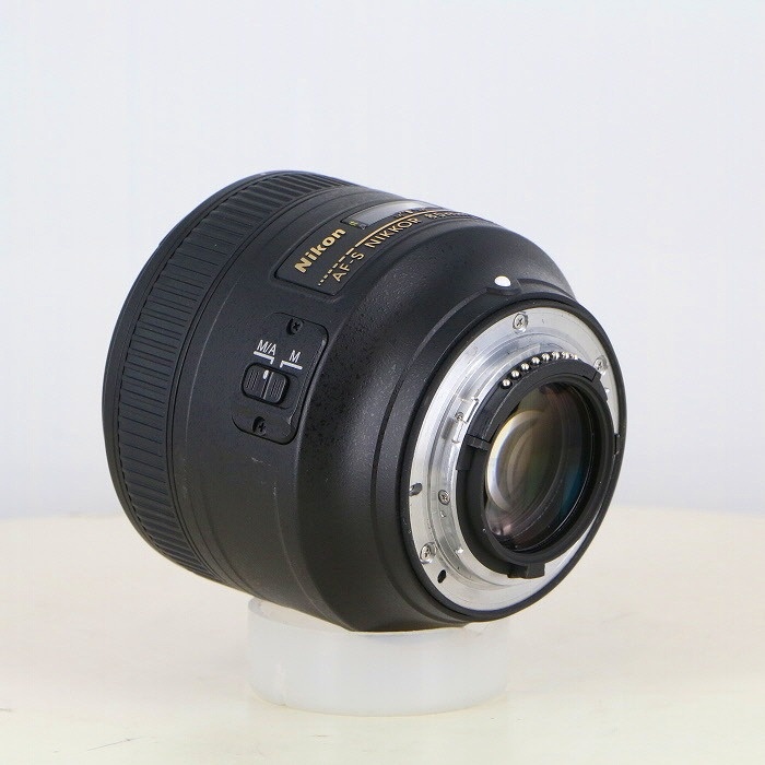 ニコン AF-S 85/1.8G