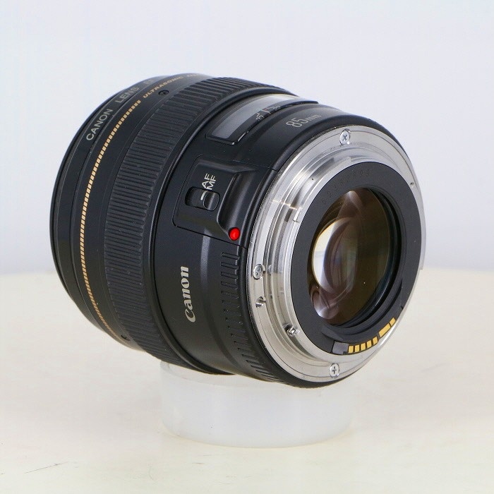 キヤノン EF85/1.8 USM