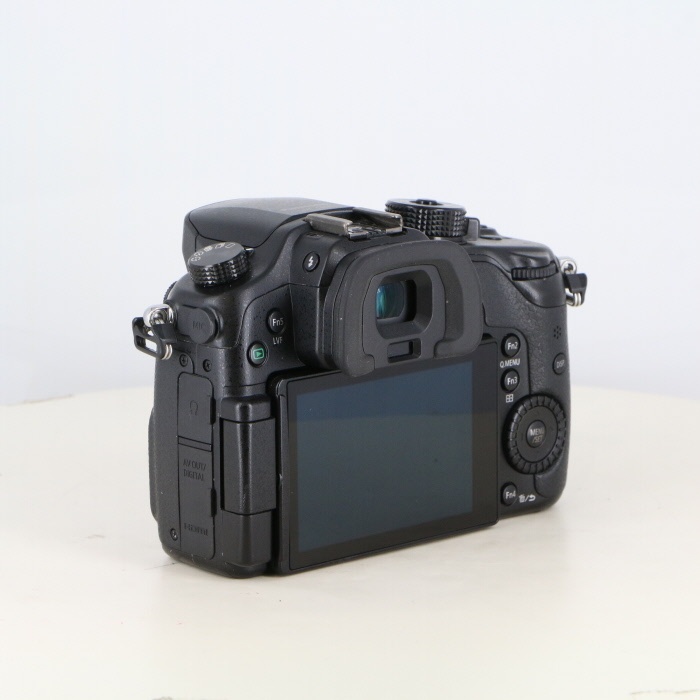 パナソニック DMC-GH4