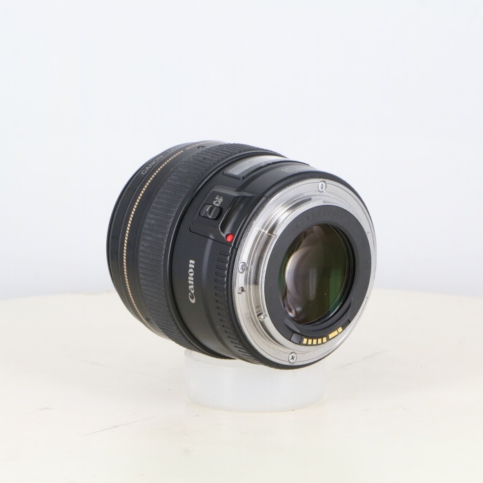 キヤノン EF85/1.8 USM