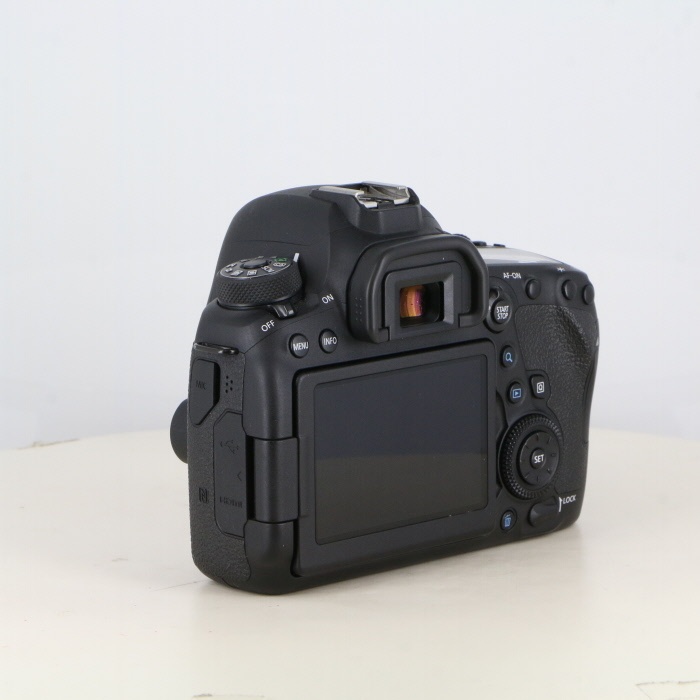 キヤノン EOS6DMarkII ボディ