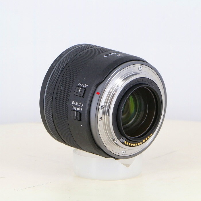 キヤノン RF35/1.8マクロ IS STM
