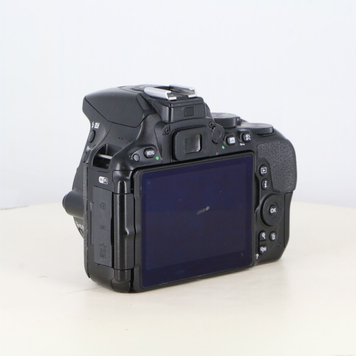 ニコン D5500 ボディ ブラック