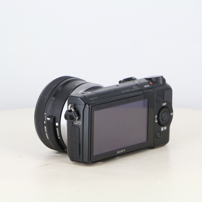 ソニー NEX-5Tブラック+EPZ16-50/3.5-5.6OSS