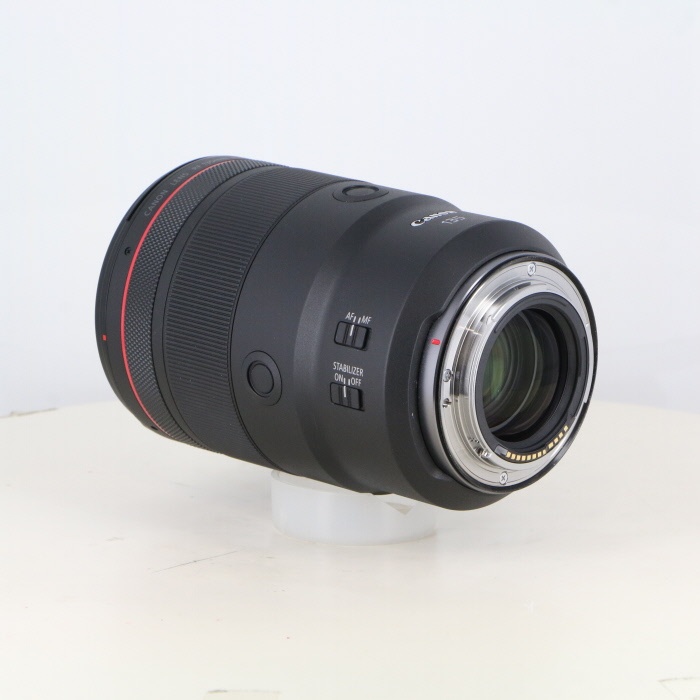キヤノン RF135/1.8L IS USM