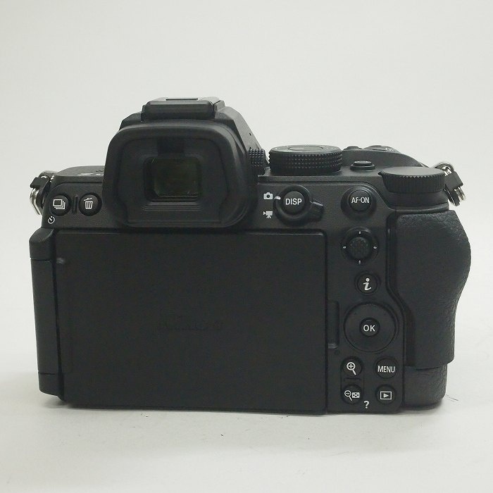 ニコン Z5II ボデイ