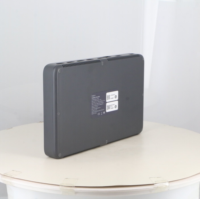 ソノタ YoloLiv YoloBox Ultra モバイルライブストリーミングエンコーダー