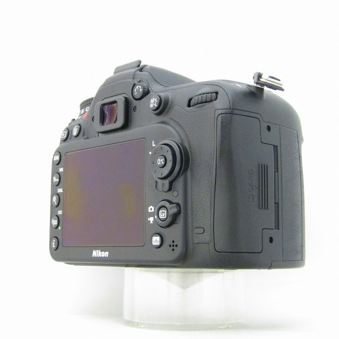 ニコン D7100