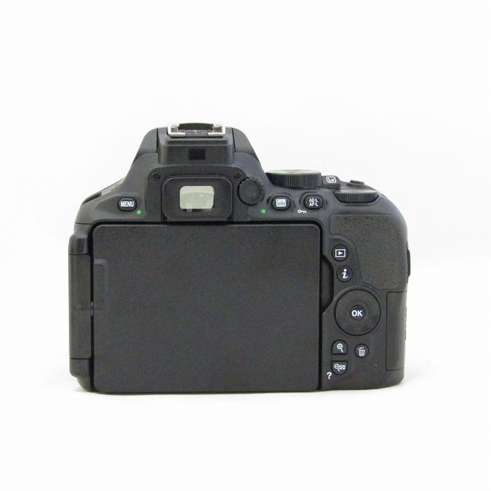 ニコン D5600 ボデイ