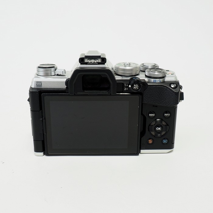 オリンパス OM-D E-M5 MARK3 ボティ シルバー