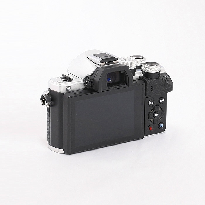 オリンパス OM-D E-M10 MARKII ボディ シルバー