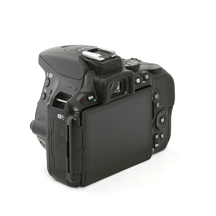 ニコン D5500 ボディ ブラック