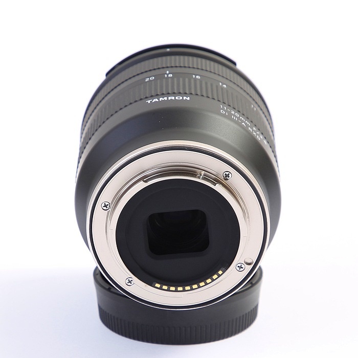 タムロン 11-20/F2.8 DI3-A RXD B060SF