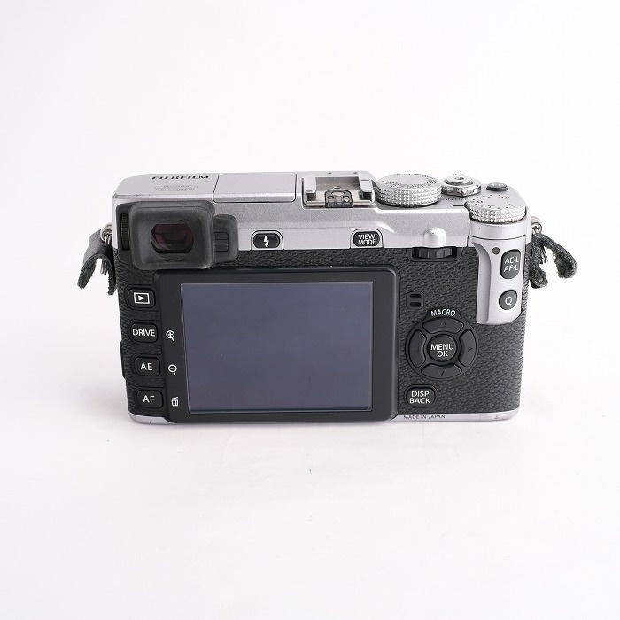 フジフイルム X-E1 ボディ シルバー