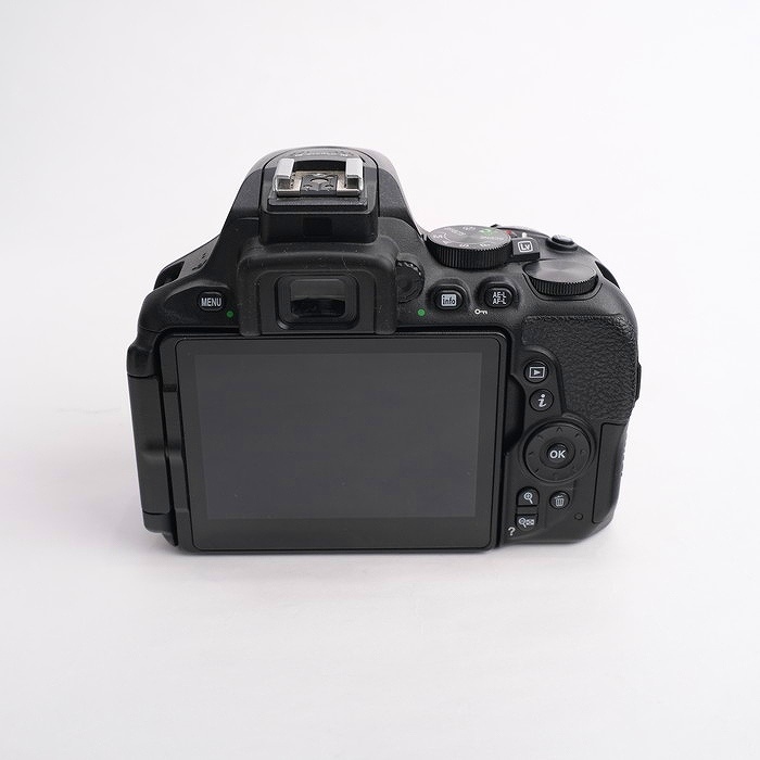 ニコン D5600 ボディ