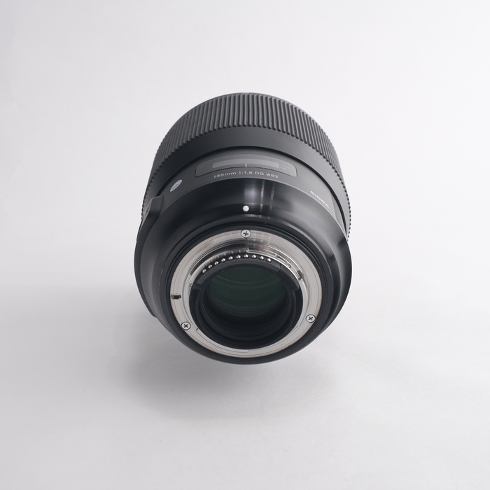 シグマ 135/1.8 DG HSM ART ニコンFマウント用