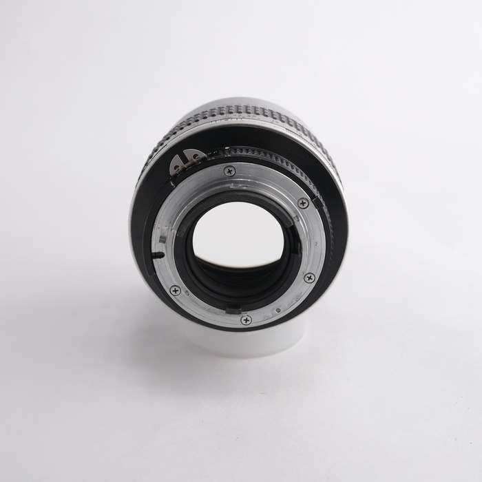 ニコン AI 105/1.8S