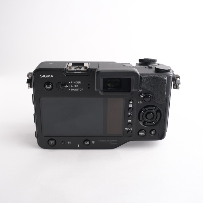 シグマ SD QUATTRO