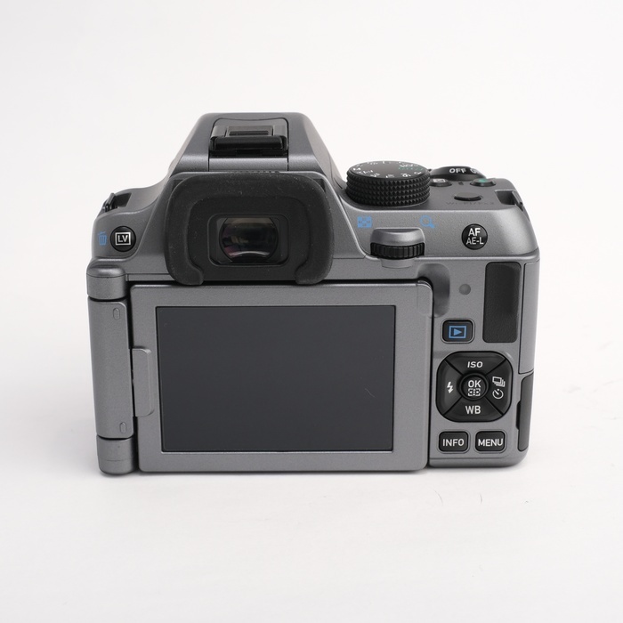 ペンタックス K-70 ボディ シルキーシルバー