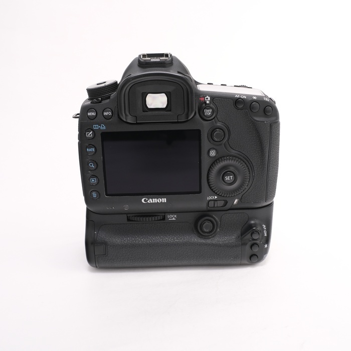 キヤノン EOS 5D MARK3 + BG-E11