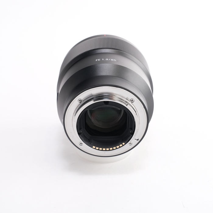 ソニー FE85/1.8