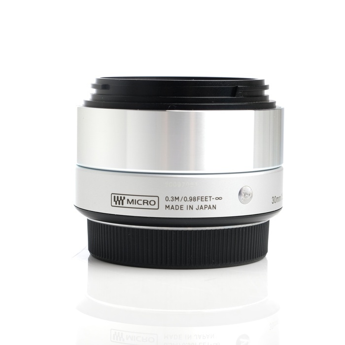 シグマ A 30/F2.8 DN シルバー マイクロフォーサーズ用