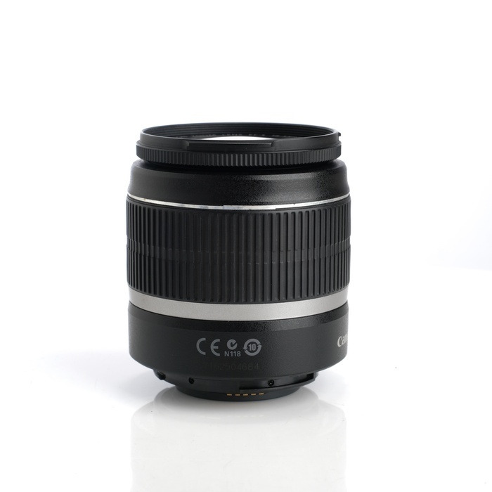 キヤノン EF-S 18-55/3.5-5.6 IS