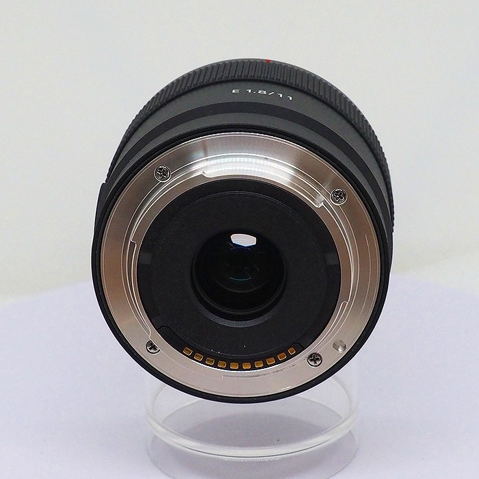 ソニー E11/F1.8