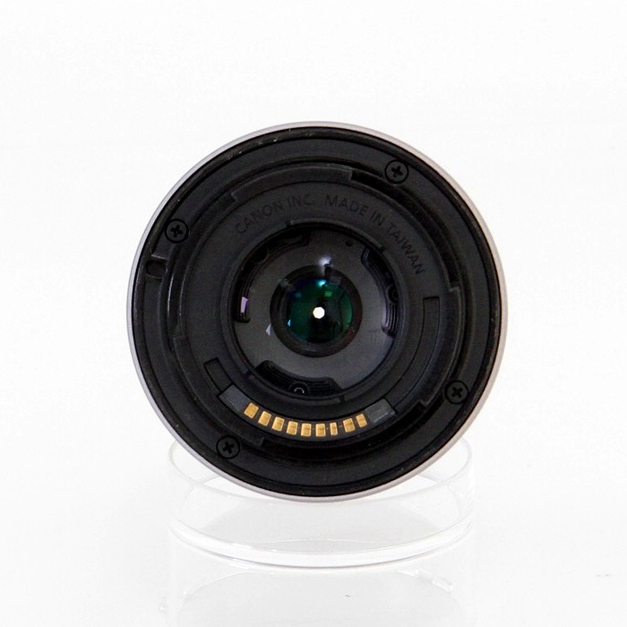 キヤノン EF-M15-45/F3.5-6.3 IS STM シルバー