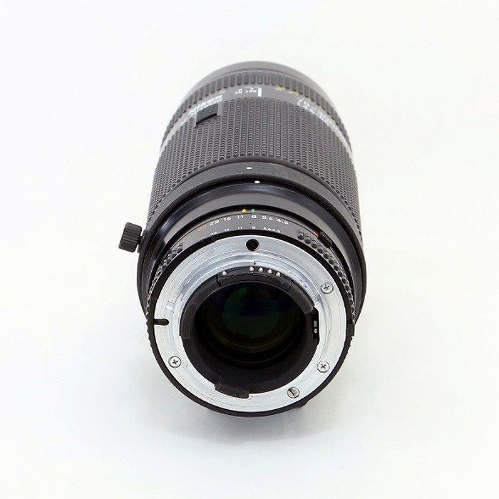 ニコン AF NIKKOR 75-300mm F4.5-5.6（三脚座）