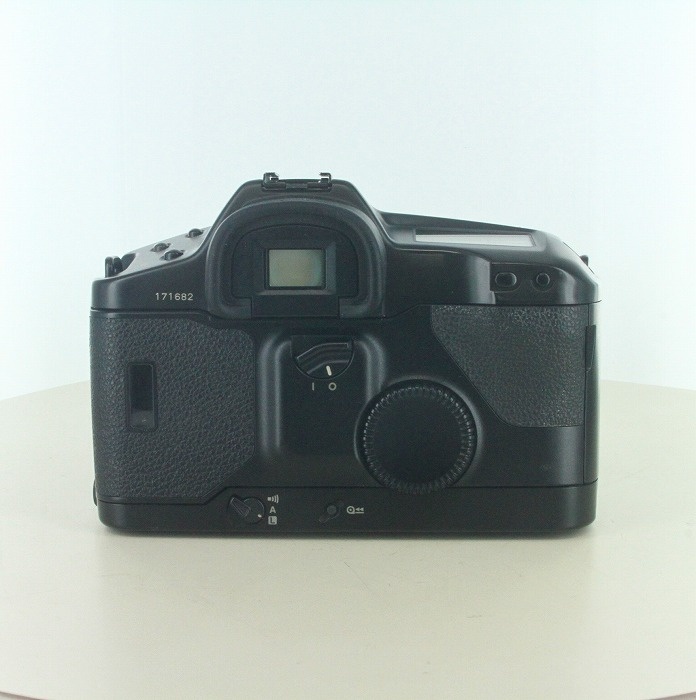 キヤノン EOS-1 + EF35-135/4-5.6 USM