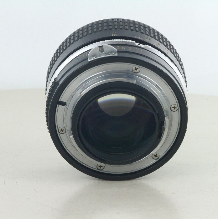 ニコン 50/1.4