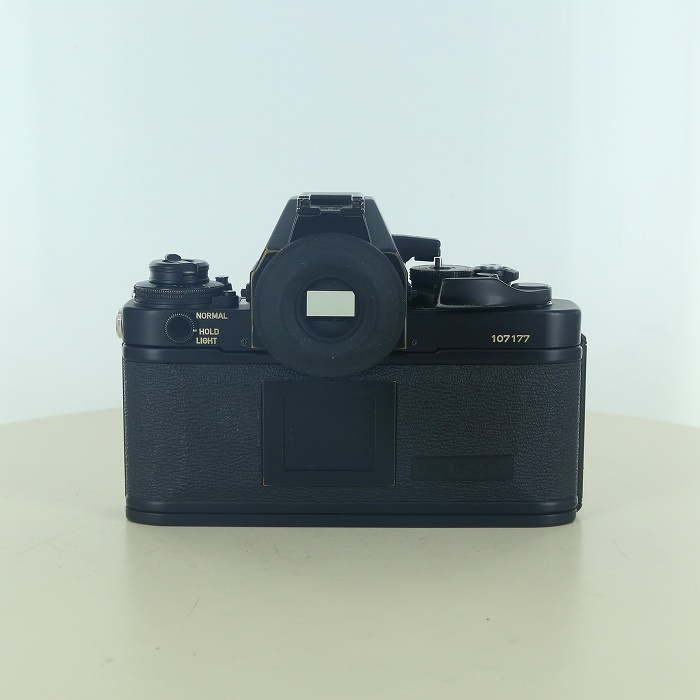 キヤノン New F-1