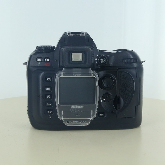 ニコン D100