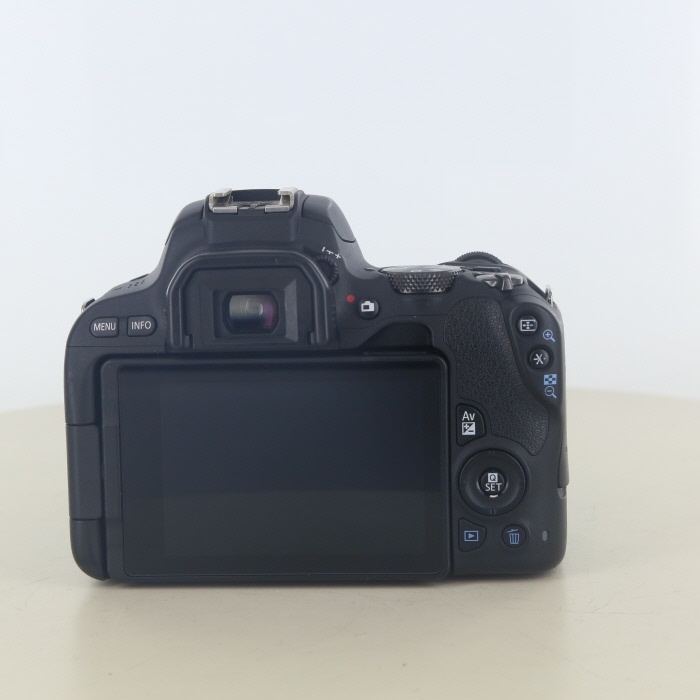 キヤノン EOS Kiss X9/EF-S18-55 IS STM レンズキット ブラック