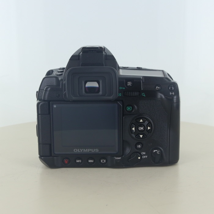 オリンパス E-3